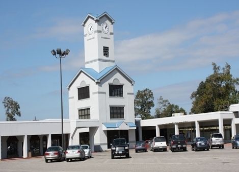 Northway Shopping Center: 3701 North 16th Street, Orange, TX 77632